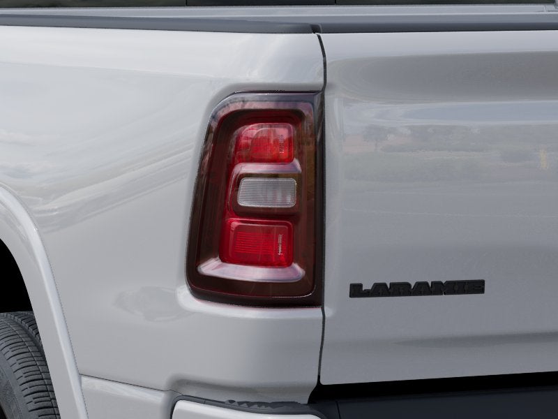 2026 RAM Ram 1500 RAM 1500 LARAMIE CREW CAB 4X2 5'7' BOX