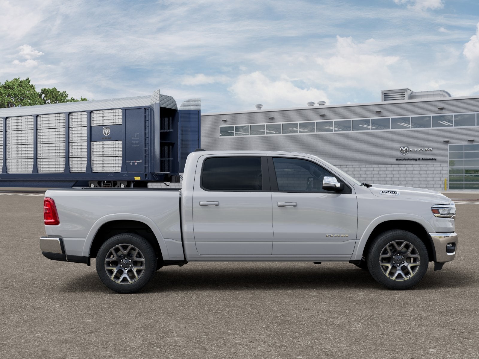 2026 RAM Ram 1500 RAM 1500 LARAMIE CREW CAB 4X2 5'7' BOX